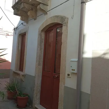 Dom wakacyjny Maison Vue Sur La Casamore Augusta